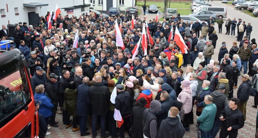 Na zdjęciu spotkanie z Karolem Nawrockim w Grodzisku