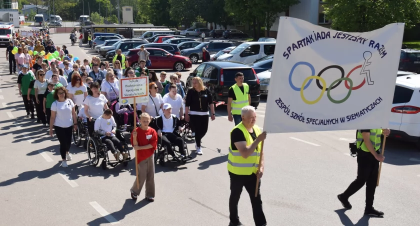 Na zdjęciu poczatek Marszu Godności
