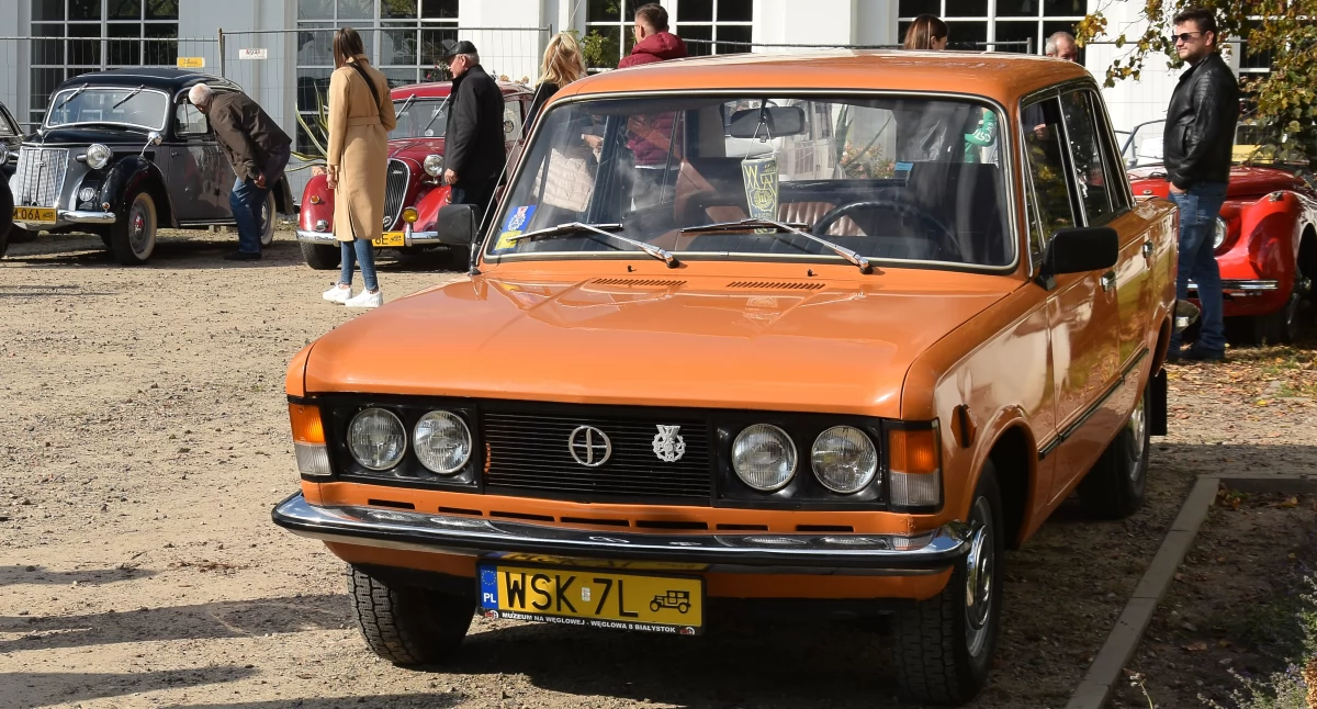 Na zdjęciu zabytkowy Fiat 125P