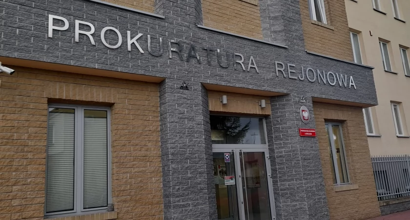 Na zdjęciu wejście do Prokuratury Rejonowej w Siedlcach