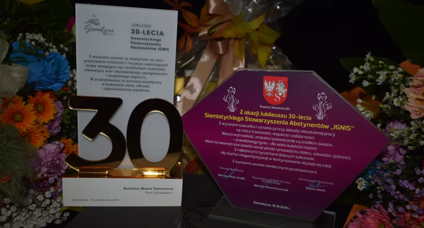 na zdjęciu 30 lat Ignisa