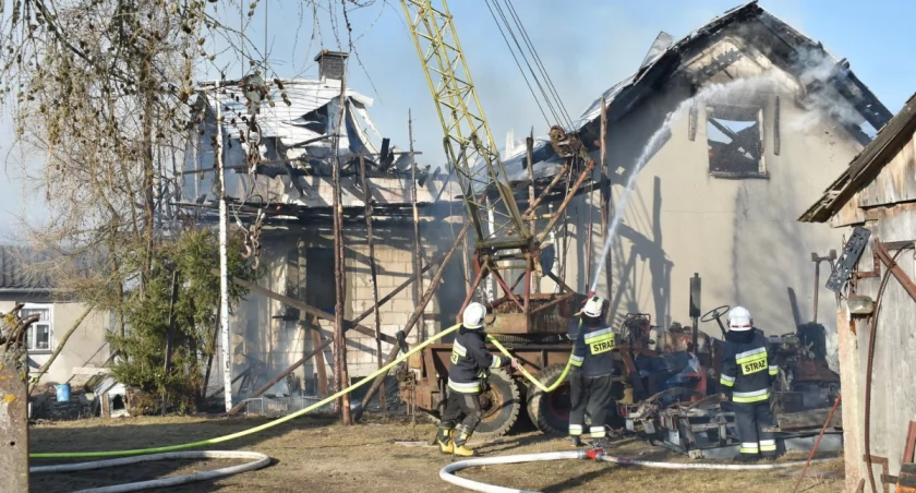 Pożary, Pożar kolonii Augustynki Spalił - zdjęcie, fotografia