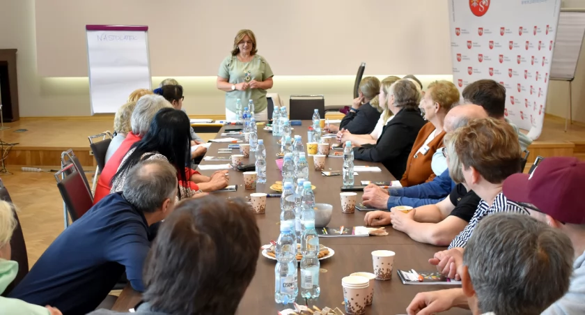 Na zdjęciu szkolenie rodzin zastępczych z powiatu siemiatyckiego